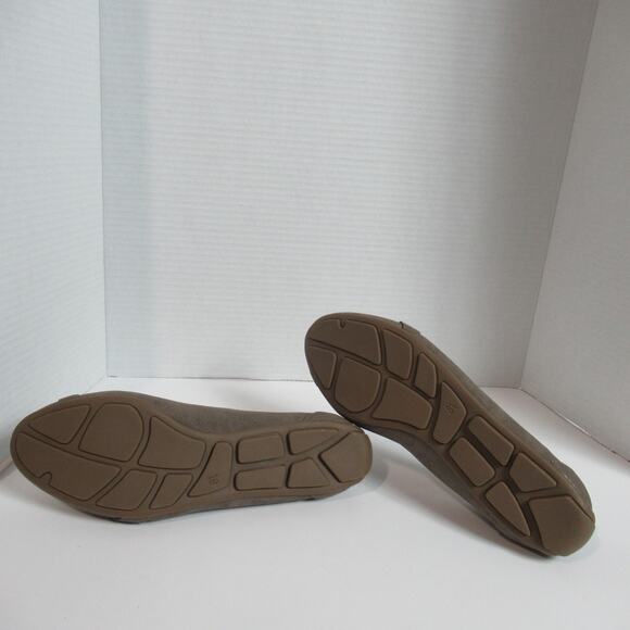 Naturalizer Flats Womens Size 8.5 M Tan Suede Seesee-N Loafers Shoes Casual NEW - Picture 9 of 12